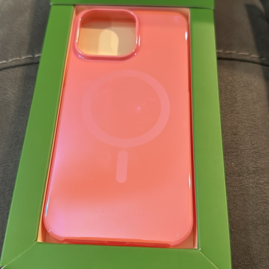 New Pink Kate Spade Mag Safe Phone Case